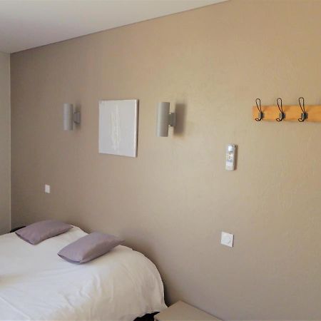 Auberge De La Paillere Lavours Ngoại thất bức ảnh