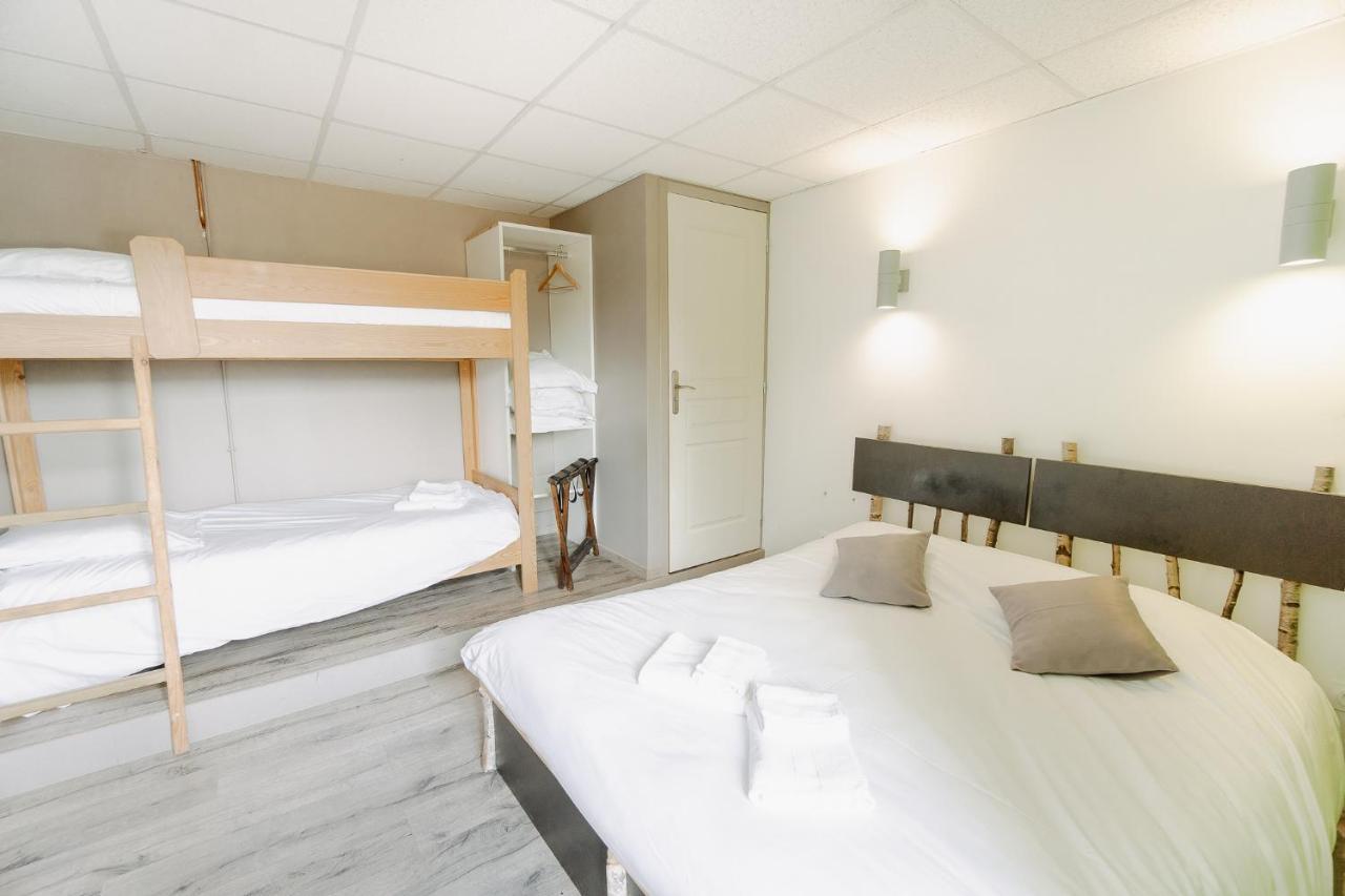 Auberge De La Paillere Lavours Ngoại thất bức ảnh